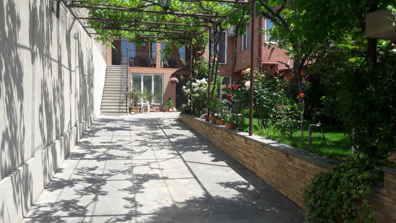 Green Garden Tbilissi Extérieur photo